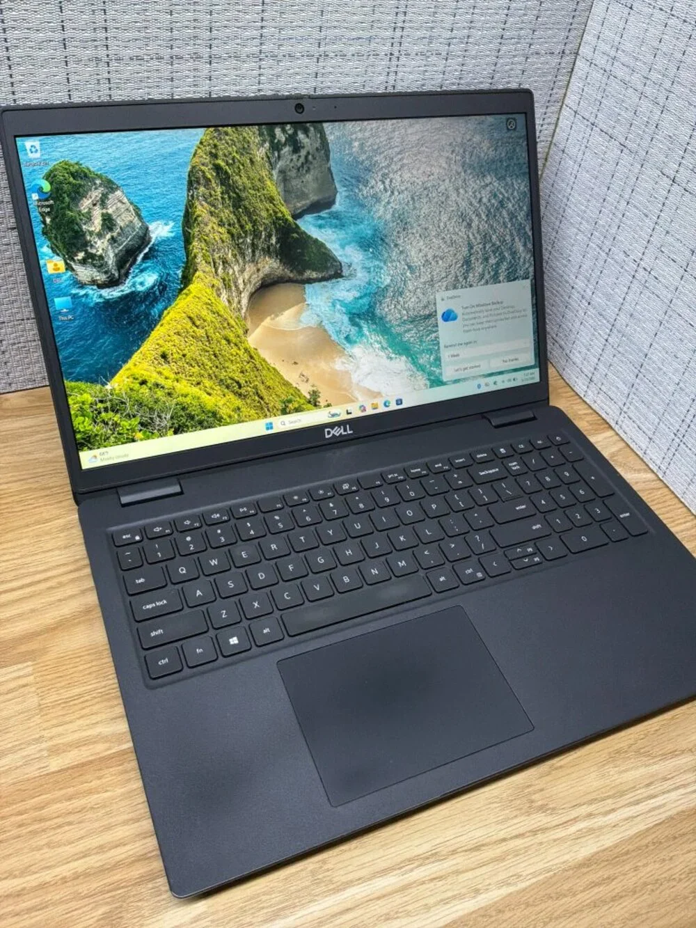 Dell Latitude 3520 15.6